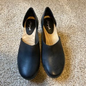 NWOT free people monroe clog